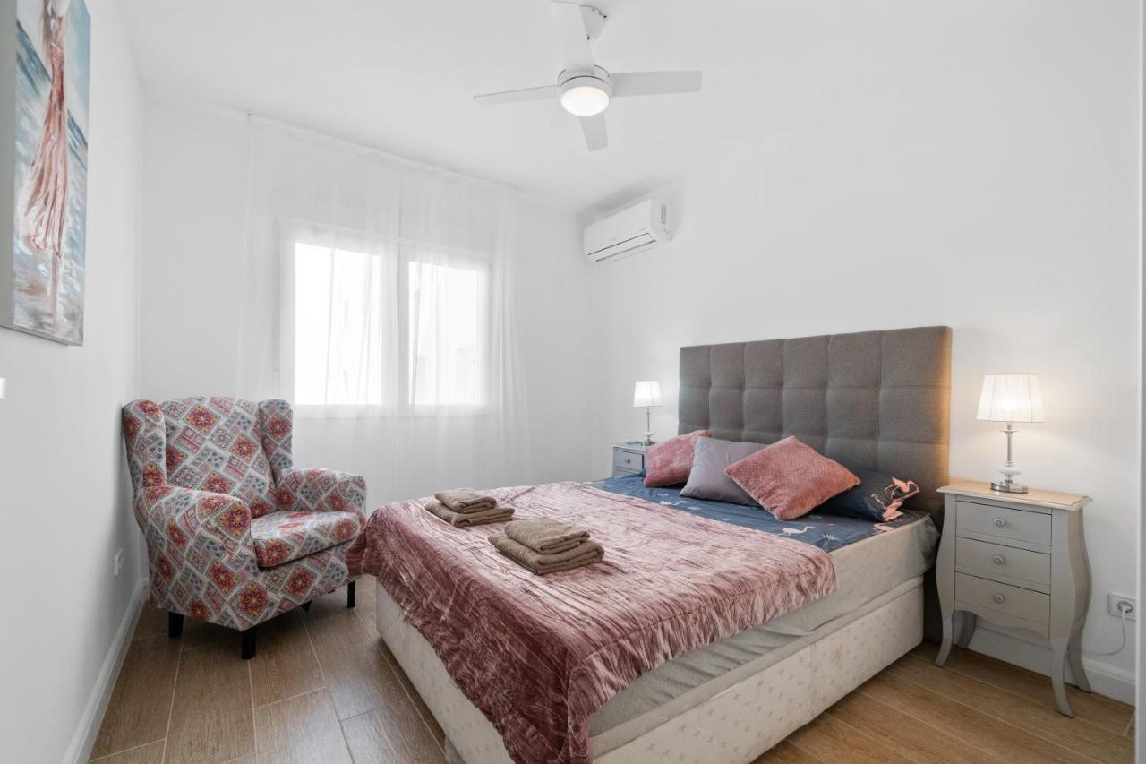 Marina Apartament Torrevieja Eksteriør billede