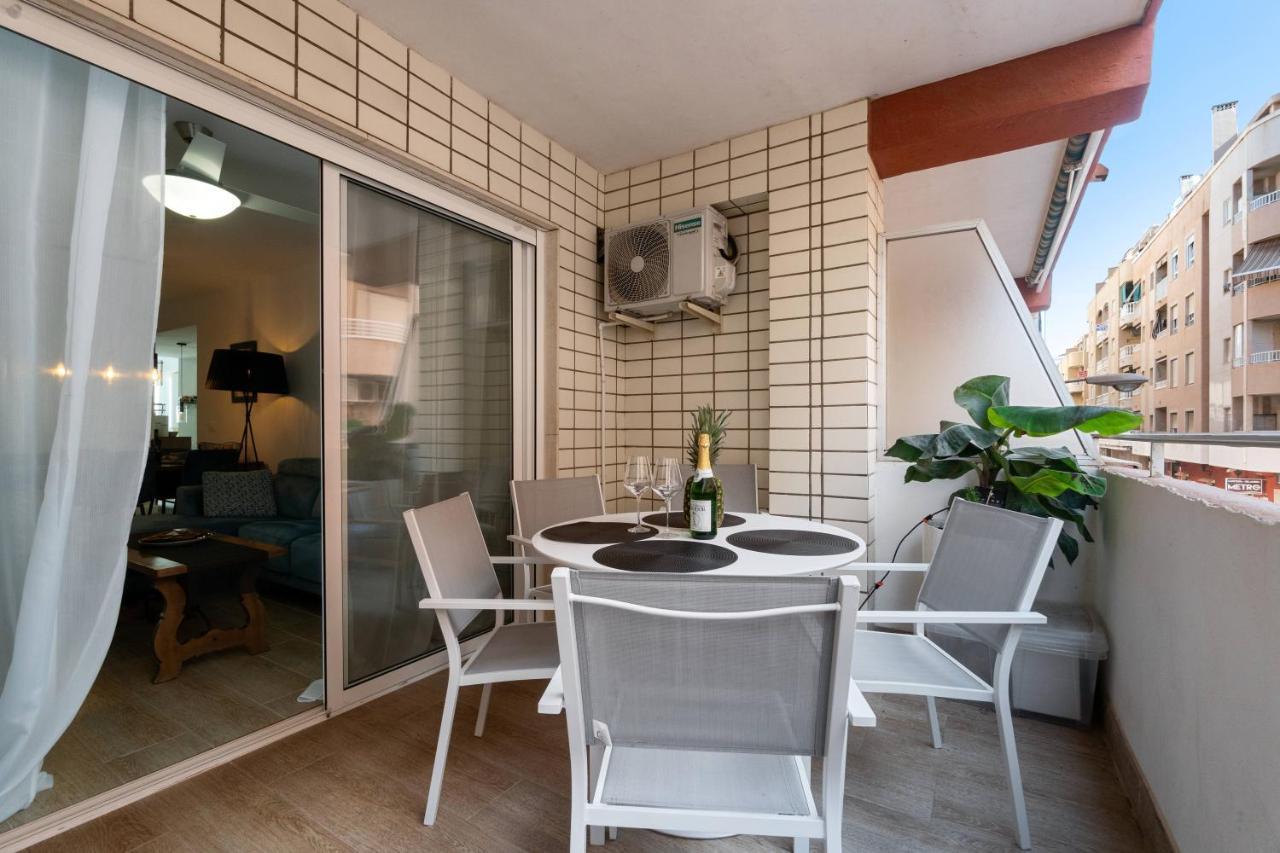 Marina Apartament Torrevieja Eksteriør billede