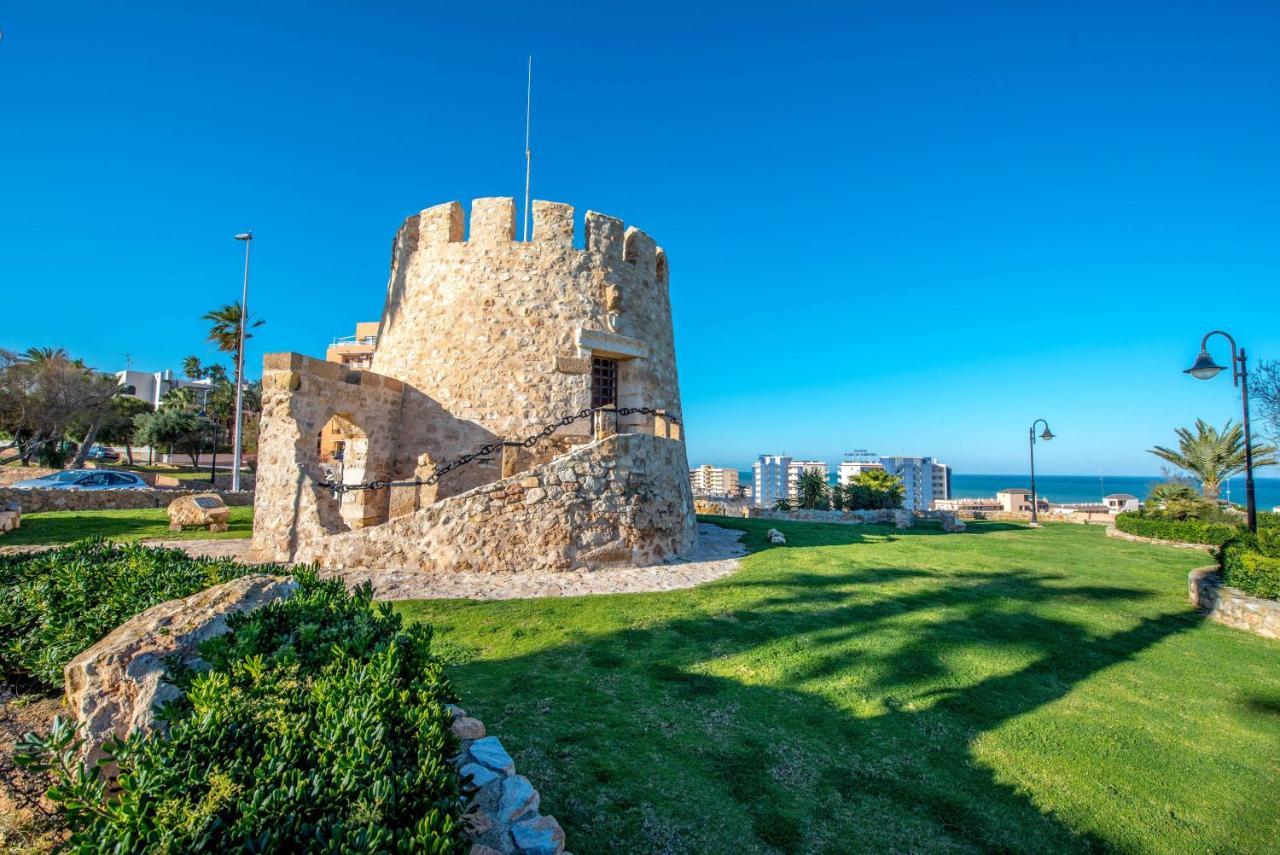 Marina Apartament Torrevieja Eksteriør billede